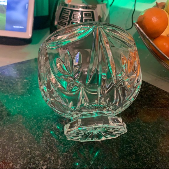 VINTAGE WATERFORD CRYSTAL ROSE BOWL - Picture 9 of 11